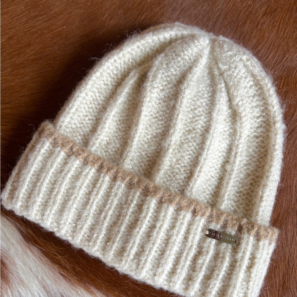 NWOT Steve Madden cream knit beanie